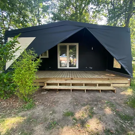 Fleur D'oleron 2* سان بيار دو أوليرون