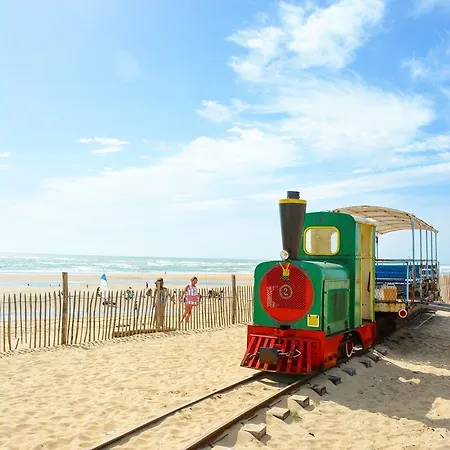 Fleur D'oleron مكان تخييم